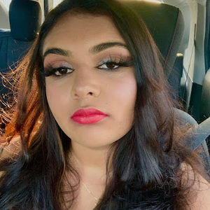 Meet your Posher, Natalia